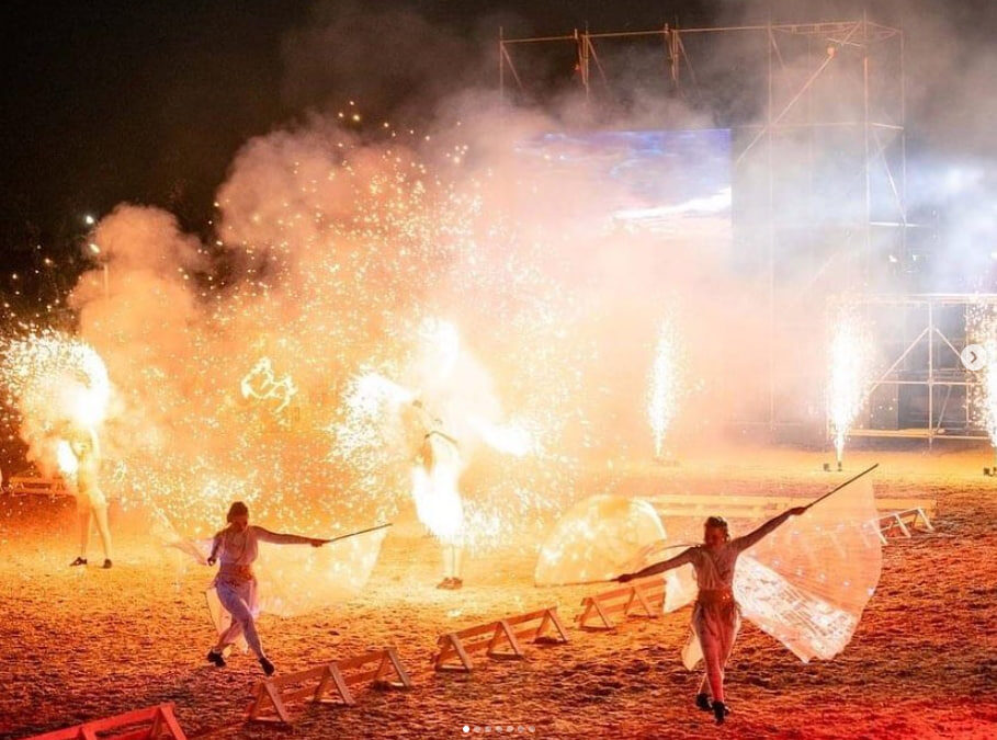 EASTFIRE SHOW